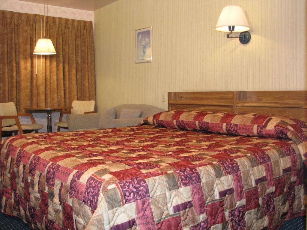 سانت-أغاث-دي-مونت Motel St Moritz المظهر الخارجي الصورة